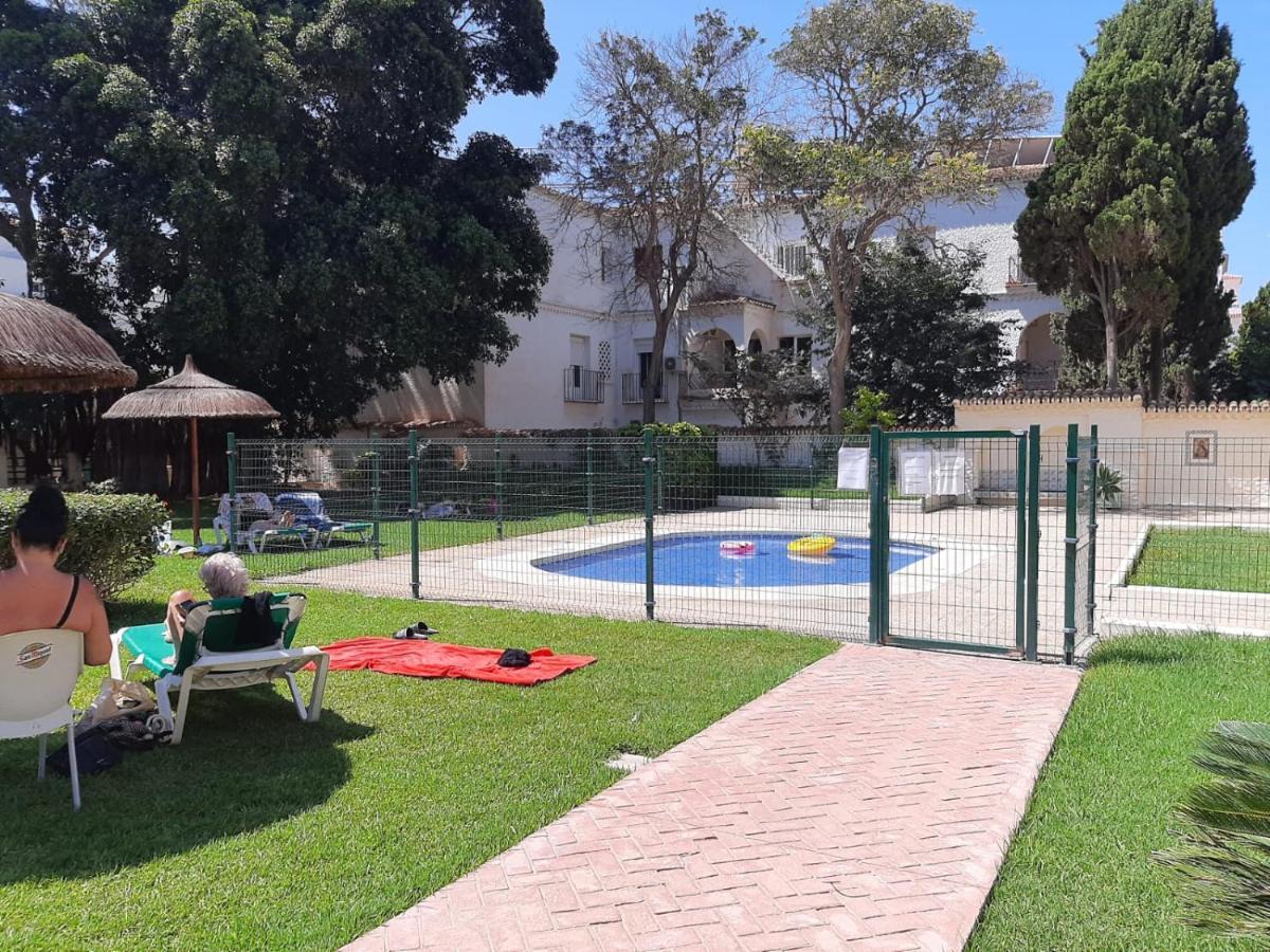 Carihuela Park Palace Apartament Sun&Beach Lägenhet Torremolinos Exteriör bild